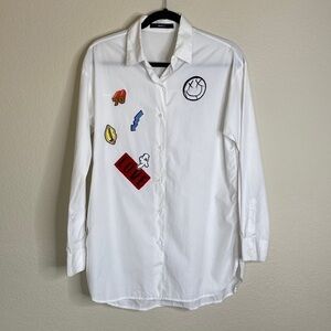 MO & Co. button down long sleeve patch blouse Sz small